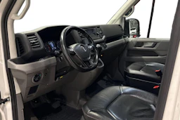 valkoinen Volkswagen Crafter 2024 kuva 8.