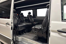 valkoinen Volkswagen Crafter 2024 kuva 11.