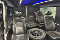 valkoinen Volkswagen Crafter 2024 kuva 15.