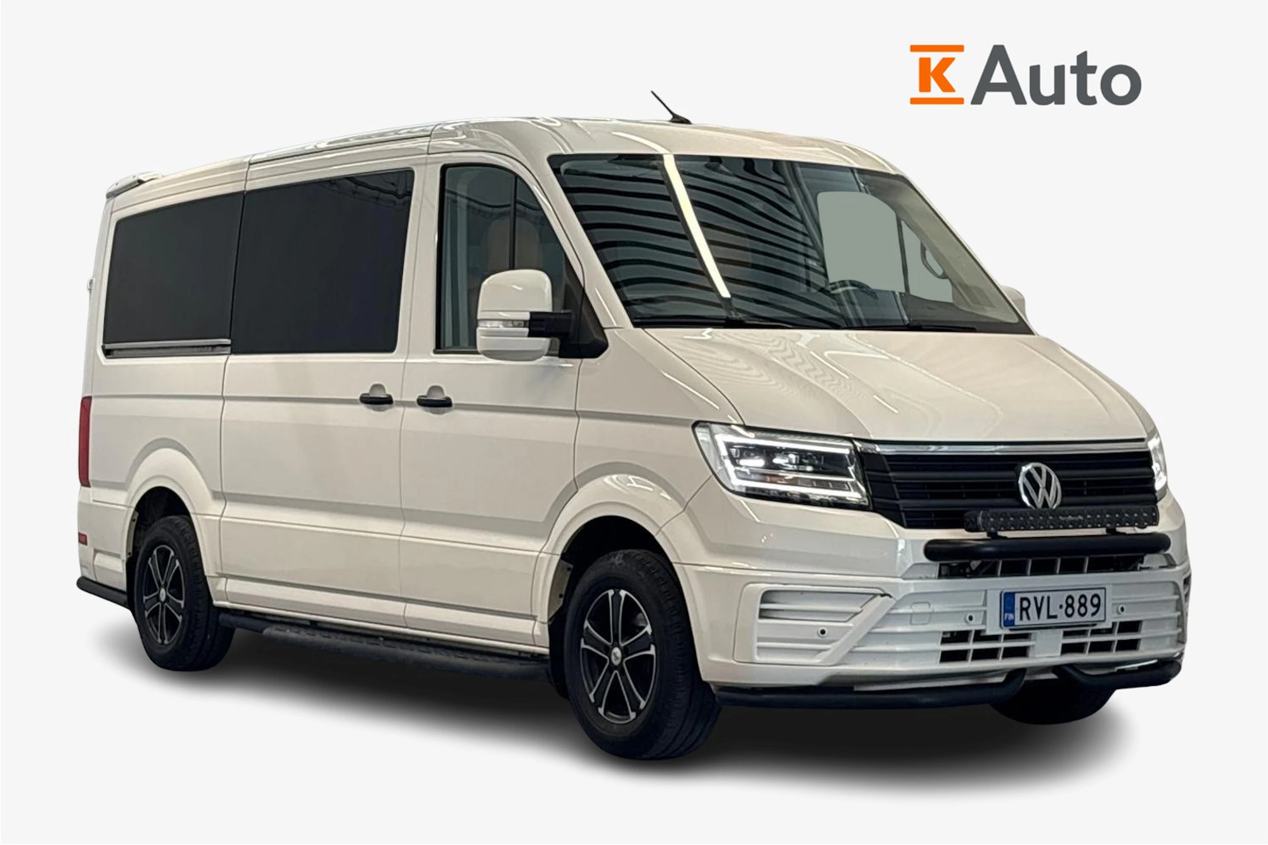 Valkoinen Volkswagen CRAFTER 2024 kuva 1.