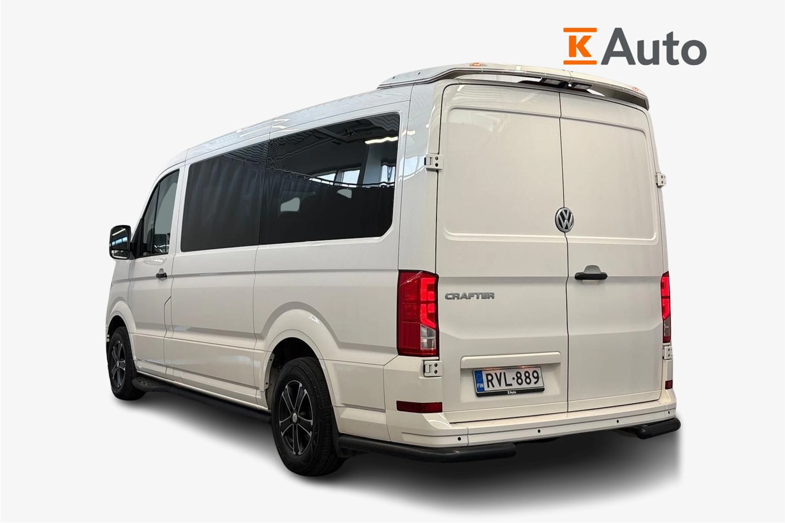 Valkoinen Volkswagen CRAFTER 2024 kuva 3.