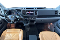 Valkoinen Volkswagen CRAFTER 2024 kuva 9.