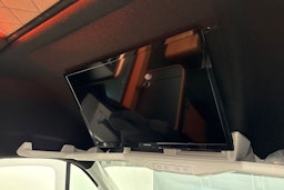 Harmaa Volkswagen CRAFTER 2024 kuva 18.