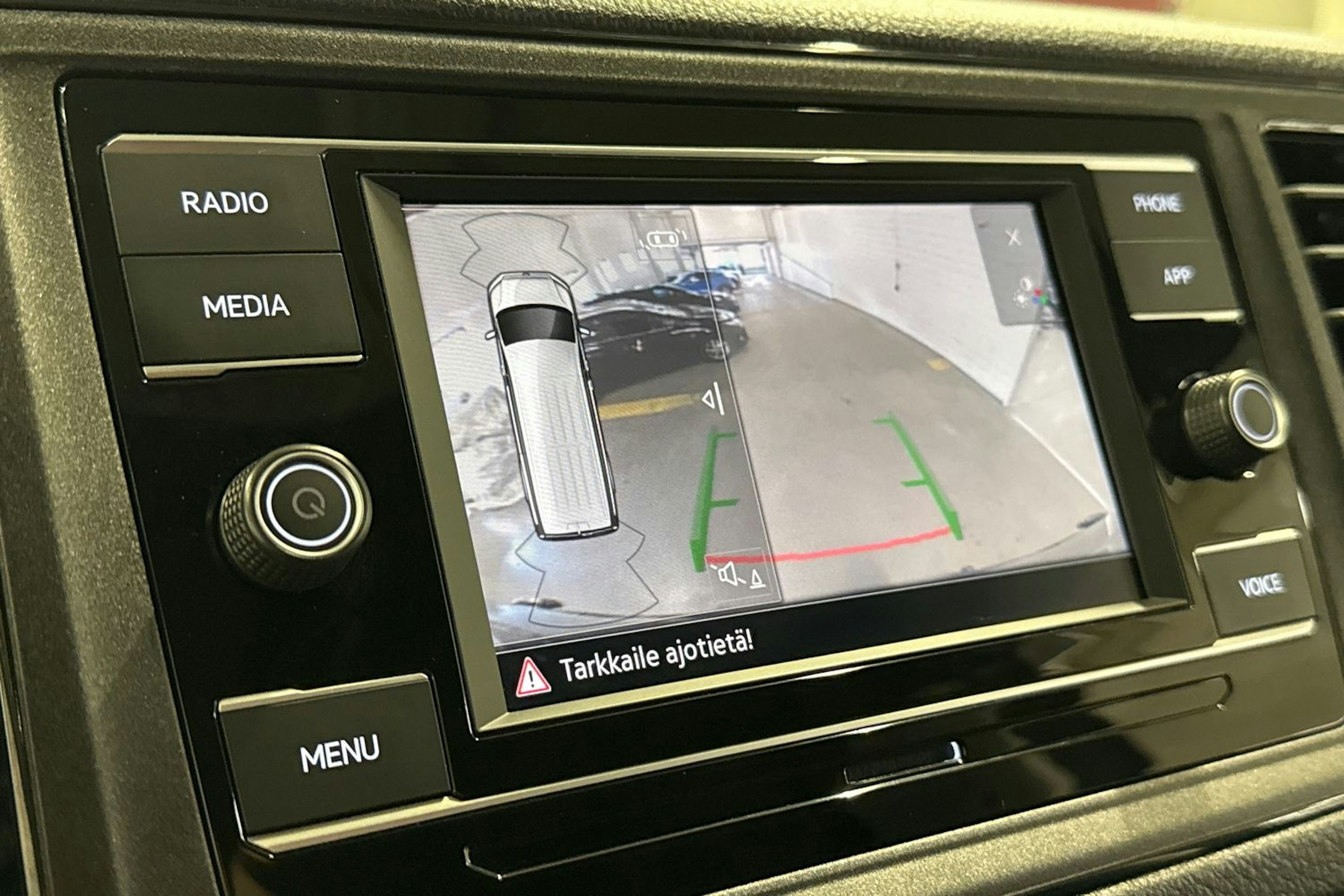 Harmaa Volkswagen CRAFTER 2024 kuva 24.
