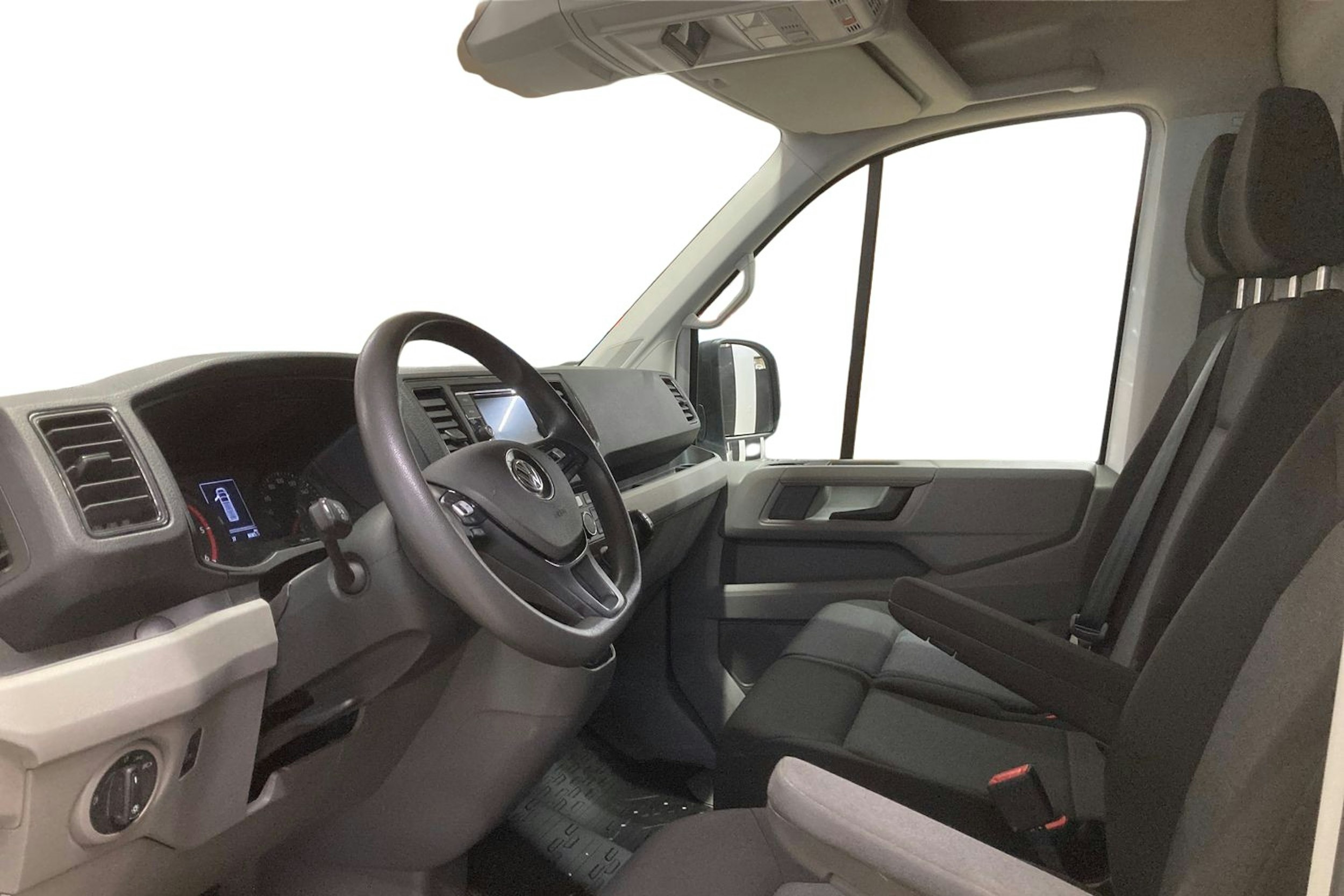 valkoinen Volkswagen Crafter 2024 kuva 7.