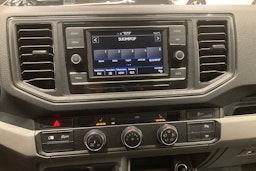 valkoinen Volkswagen Crafter 2024 kuva 17.