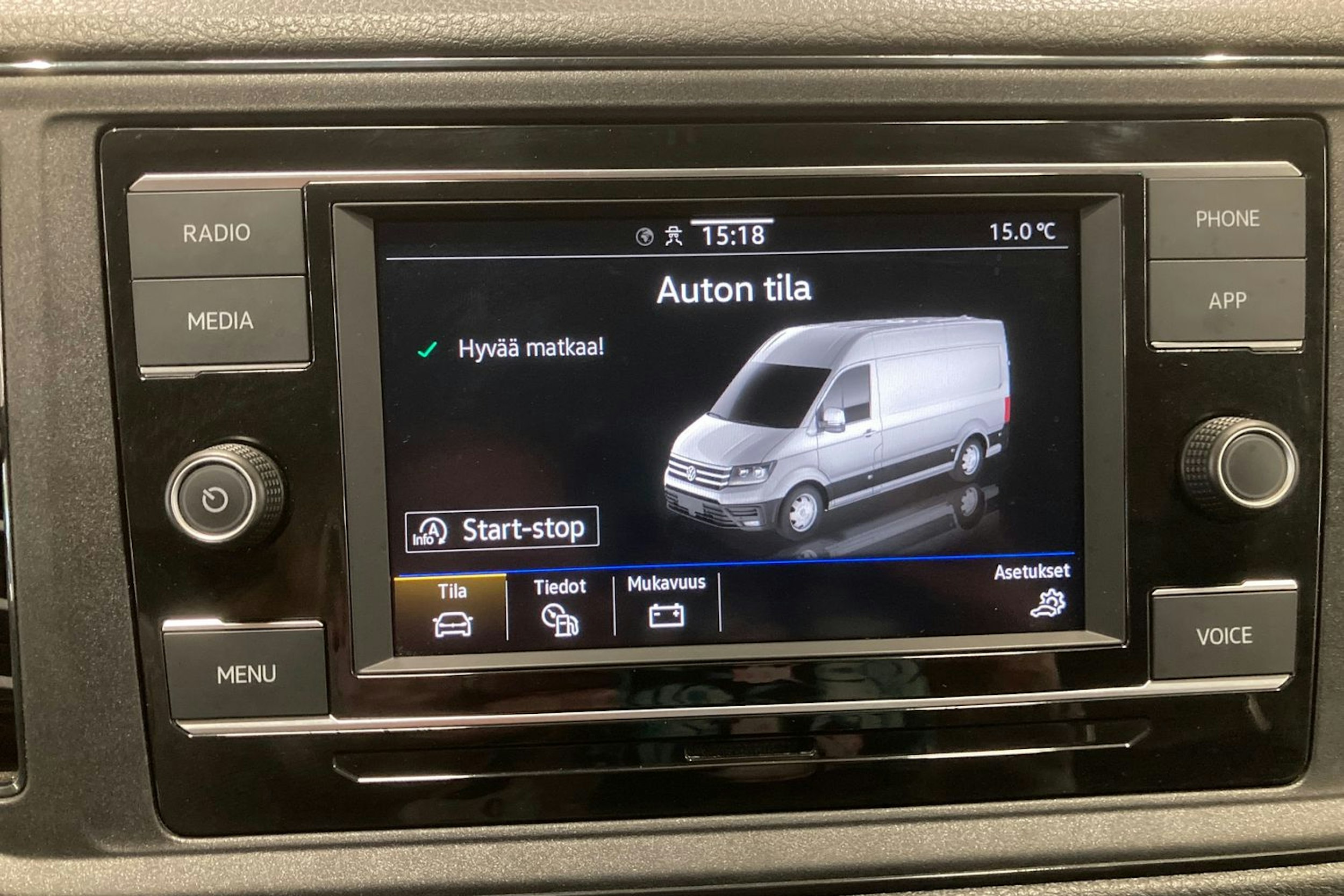 valkoinen Volkswagen Crafter 2024 kuva 20.