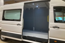 valkoinen Volkswagen Crafter 2024 kuva 25.