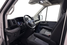 valkoinen Volkswagen Crafter 2024 kuva 6.
