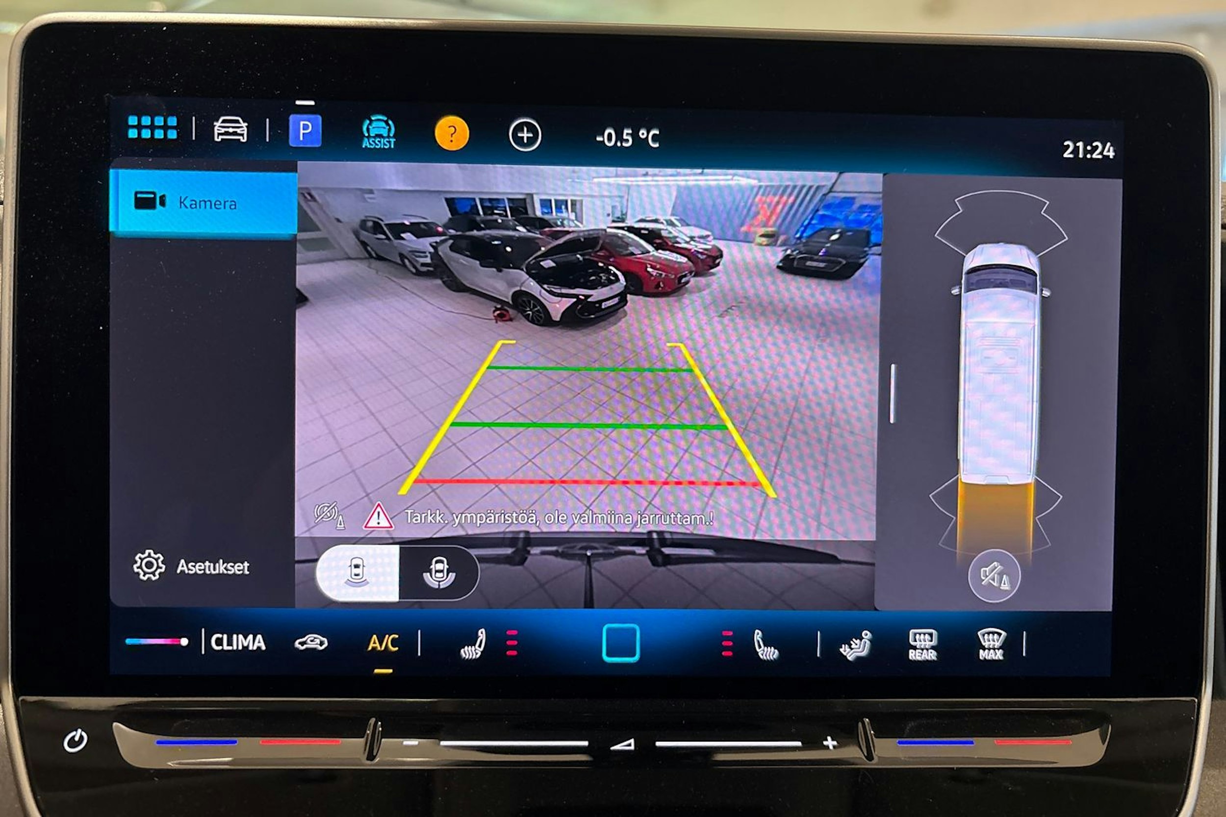 valkoinen Volkswagen Crafter 2026 kuva 22.