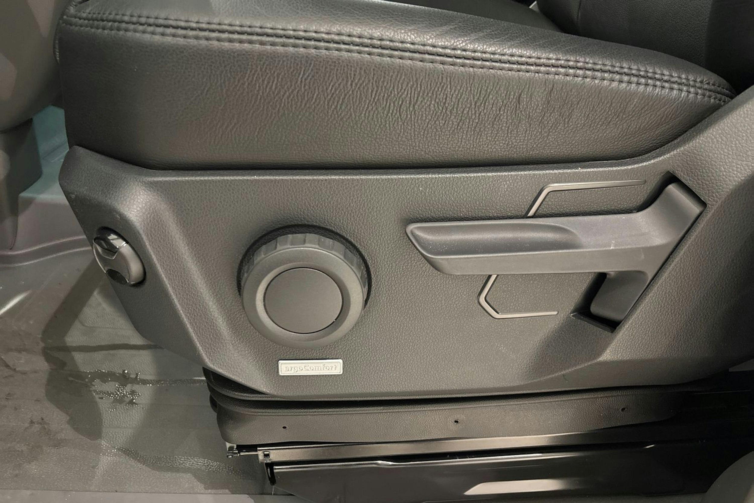 valkoinen Volkswagen Crafter 2026 kuva 26.