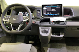 musta Volkswagen Crafter 2025 kuva 9.
