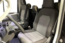 musta Volkswagen Crafter 2025 kuva 11.