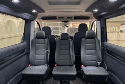 musta Volkswagen Crafter 2025 kuva 15.