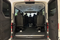 valkoinen Volkswagen Crafter 2025 kuva 6.