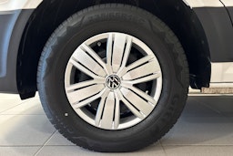 valkoinen Volkswagen Crafter 2025 kuva 18.