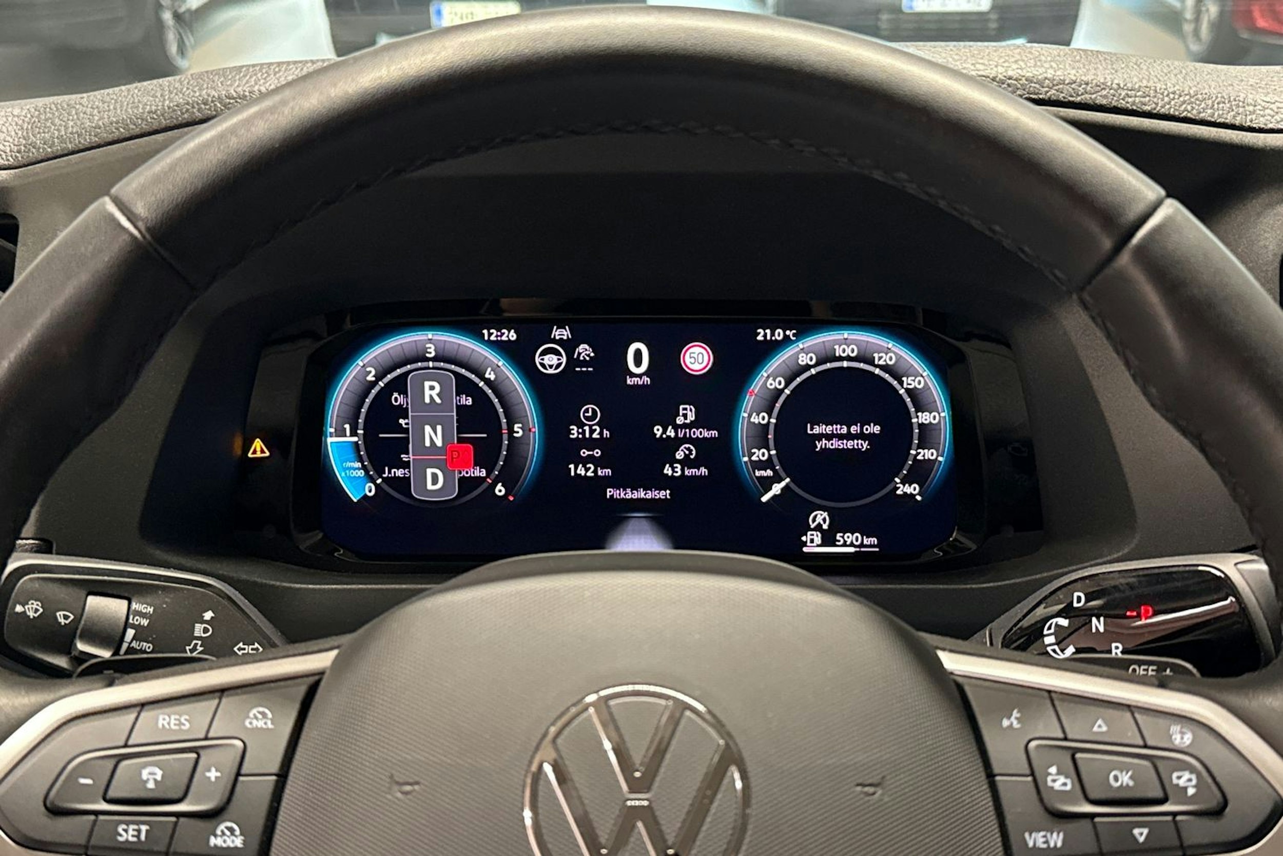 Punainen Volkswagen Crafter 2025 kuva 25.