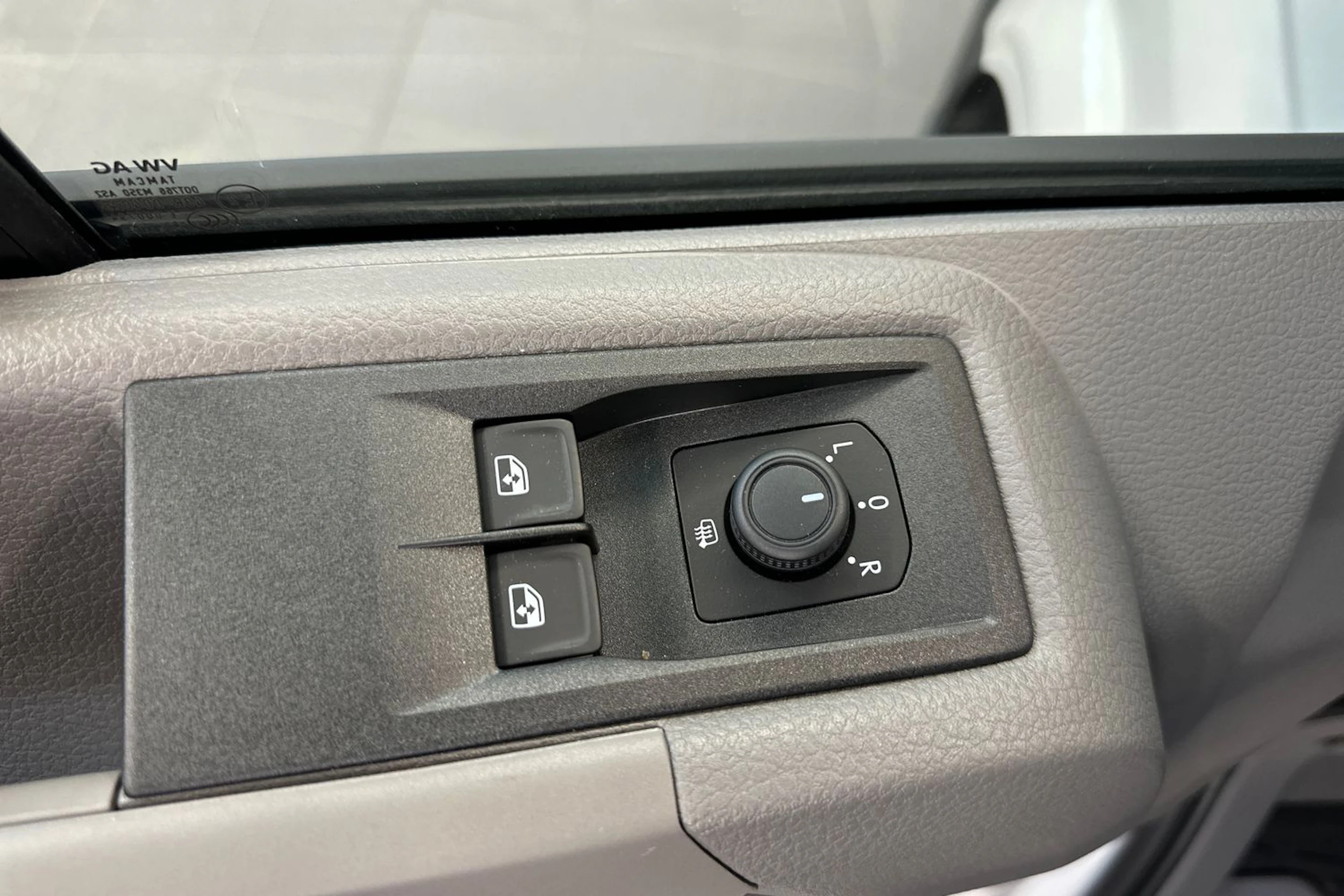 Valkoinen Volkswagen Crafter 2025 kuva 11.
