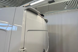 Valkoinen Volkswagen Crafter 2025 kuva 27.