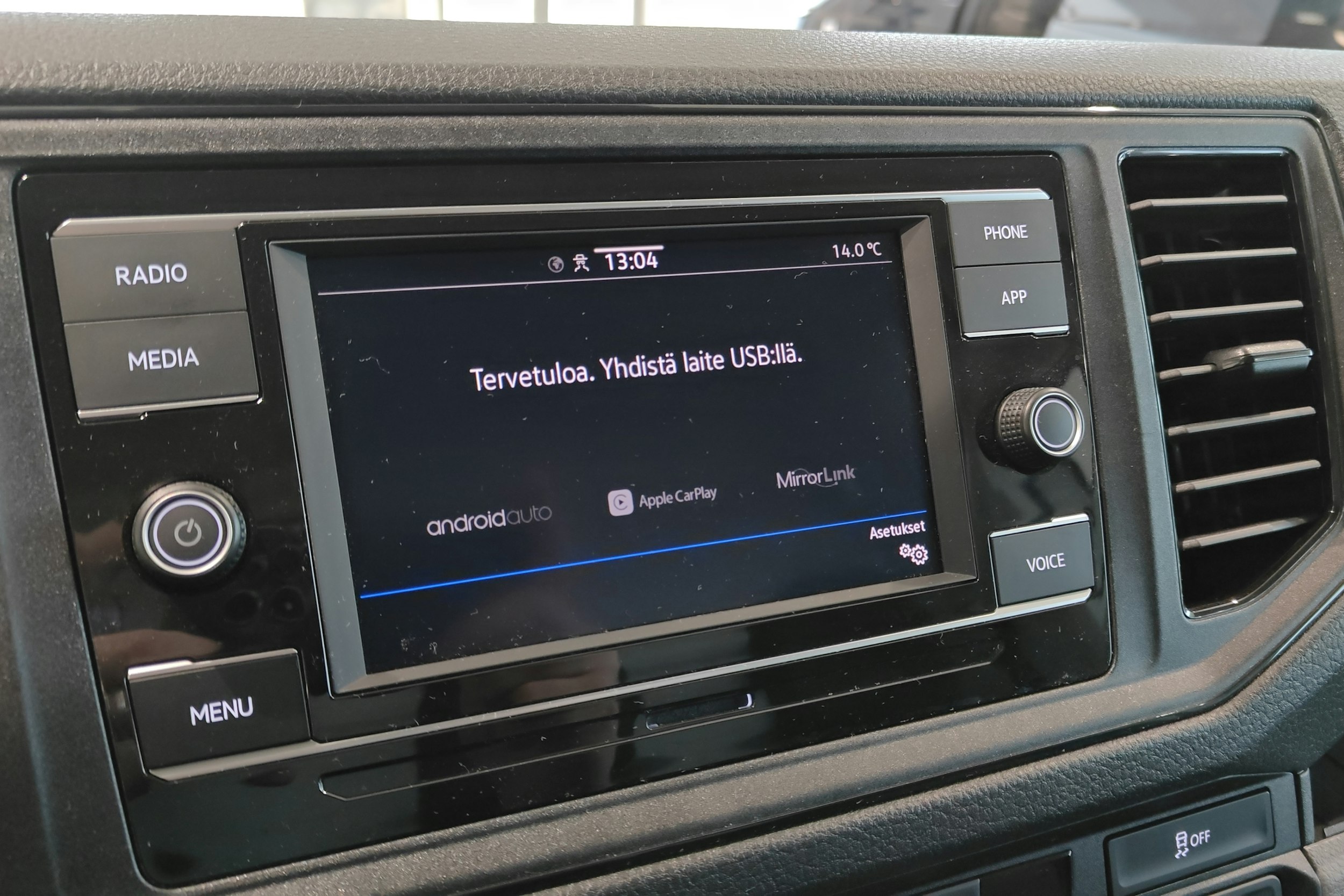 valkoinen Volkswagen Crafter 2025 kuva 22.