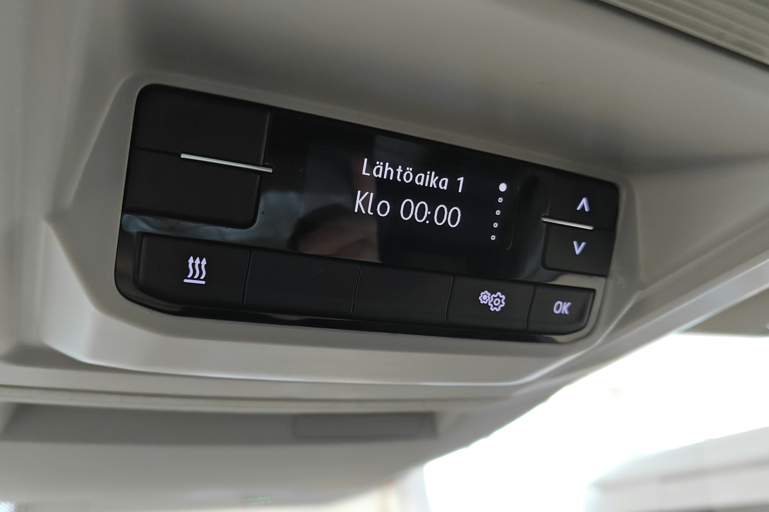 valkoinen Volkswagen Crafter 2025 kuva 23.