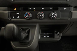 met. musta Volkswagen Crafter 2025 kuva 25.