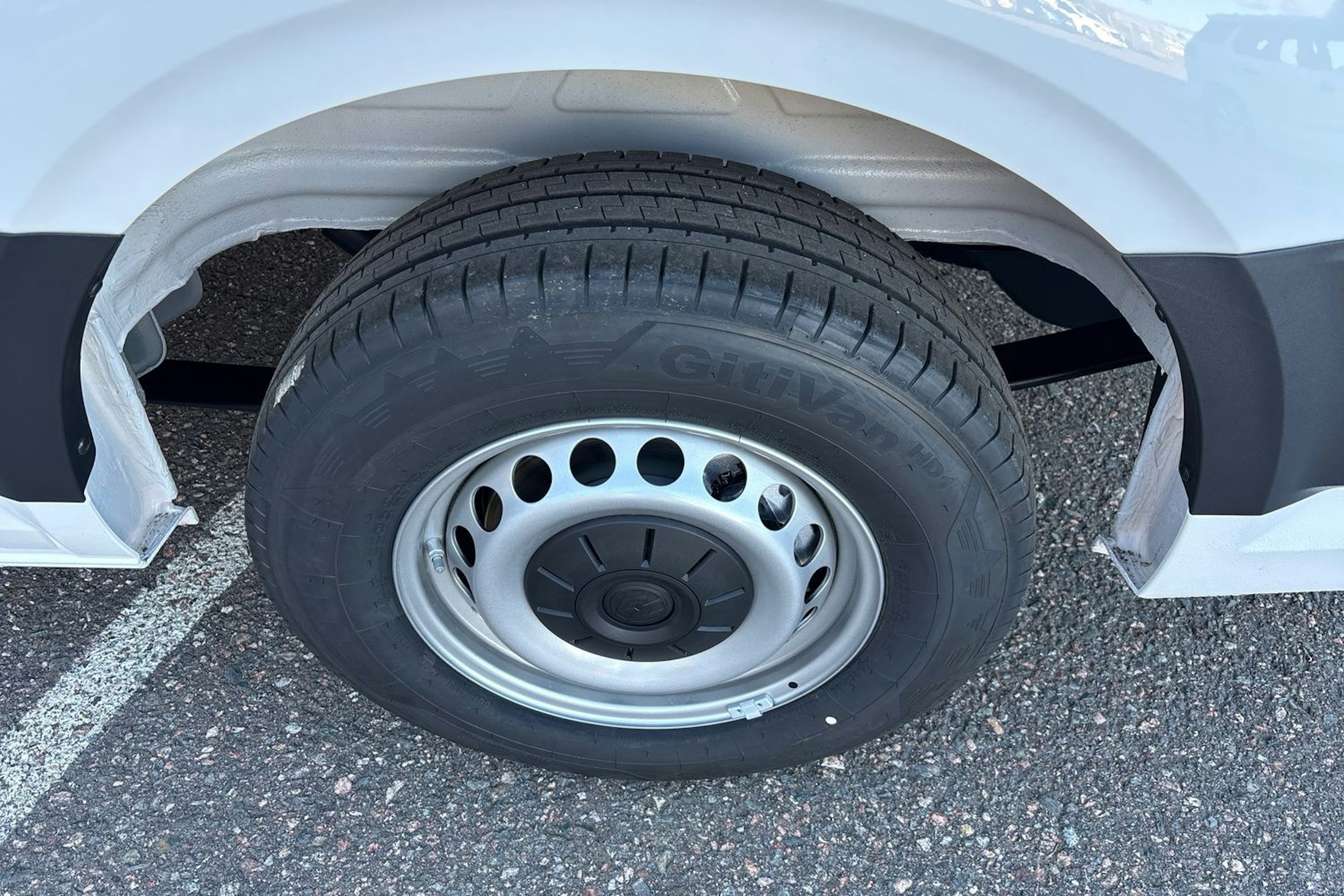 valkoinen Volkswagen Crafter 2025 kuva 11.