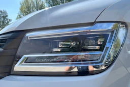 Valkoinen Volkswagen CRAFTER 2025 kuva 16.
