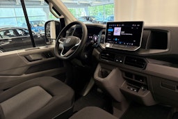 met. musta Volkswagen Crafter 2025 kuva 13.
