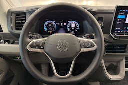 met. musta Volkswagen Crafter 2025 kuva 14.