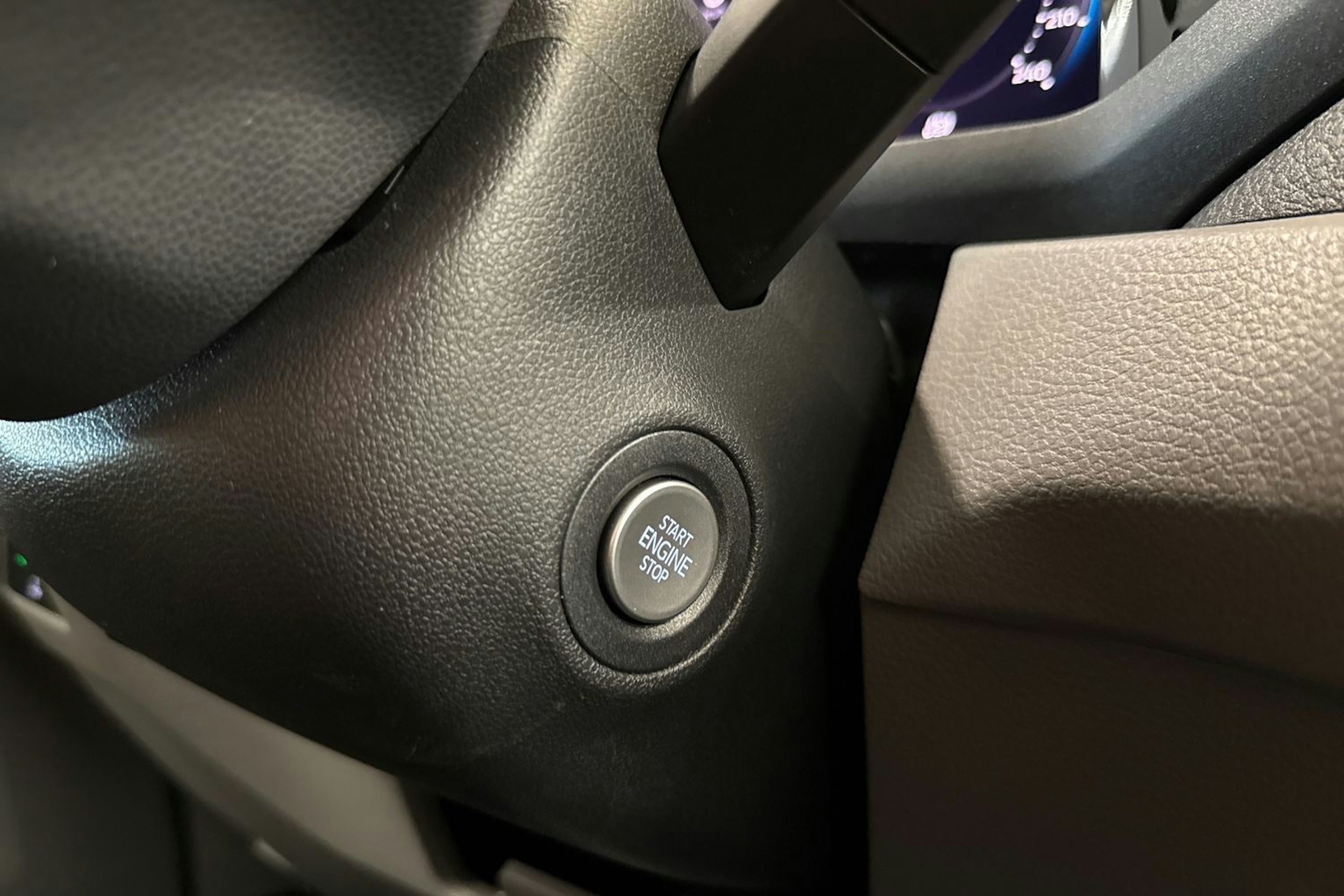 met. musta Volkswagen Crafter 2025 kuva 22.