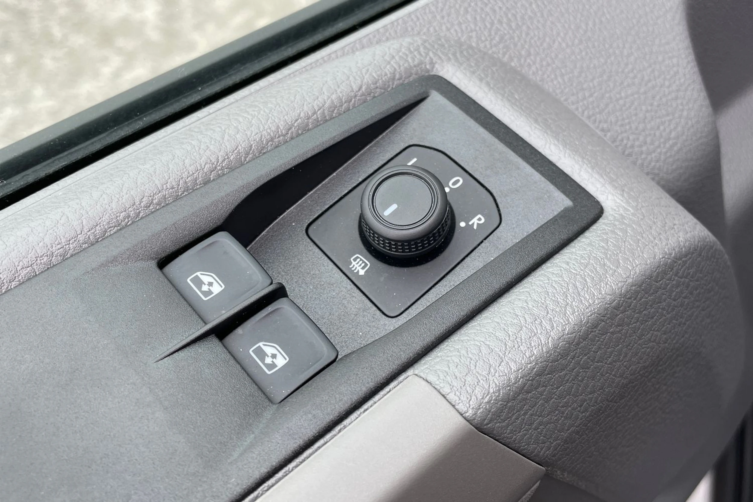 Valkoinen Volkswagen Crafter 2025 kuva 14.