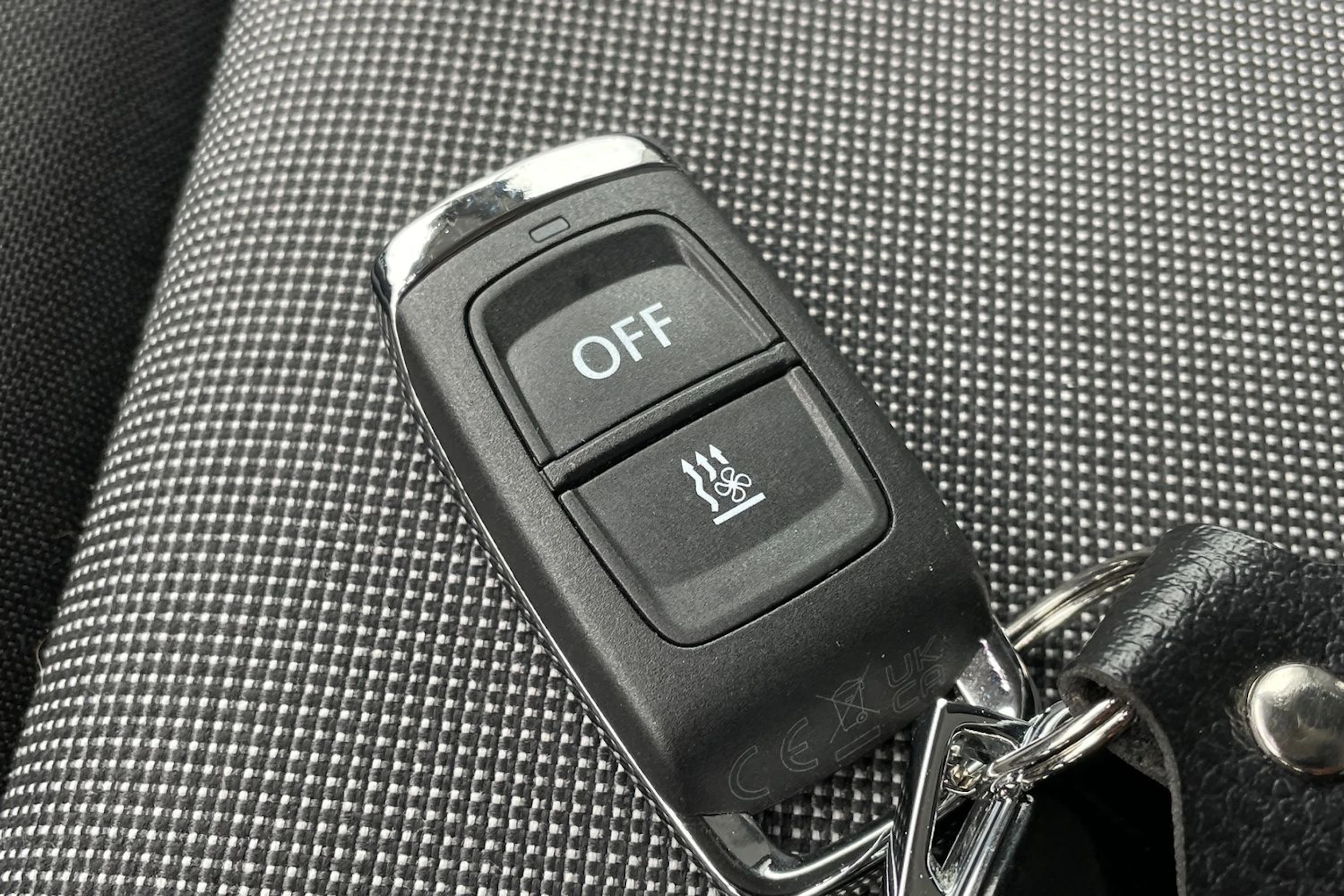 Valkoinen Volkswagen Crafter 2025 kuva 22.