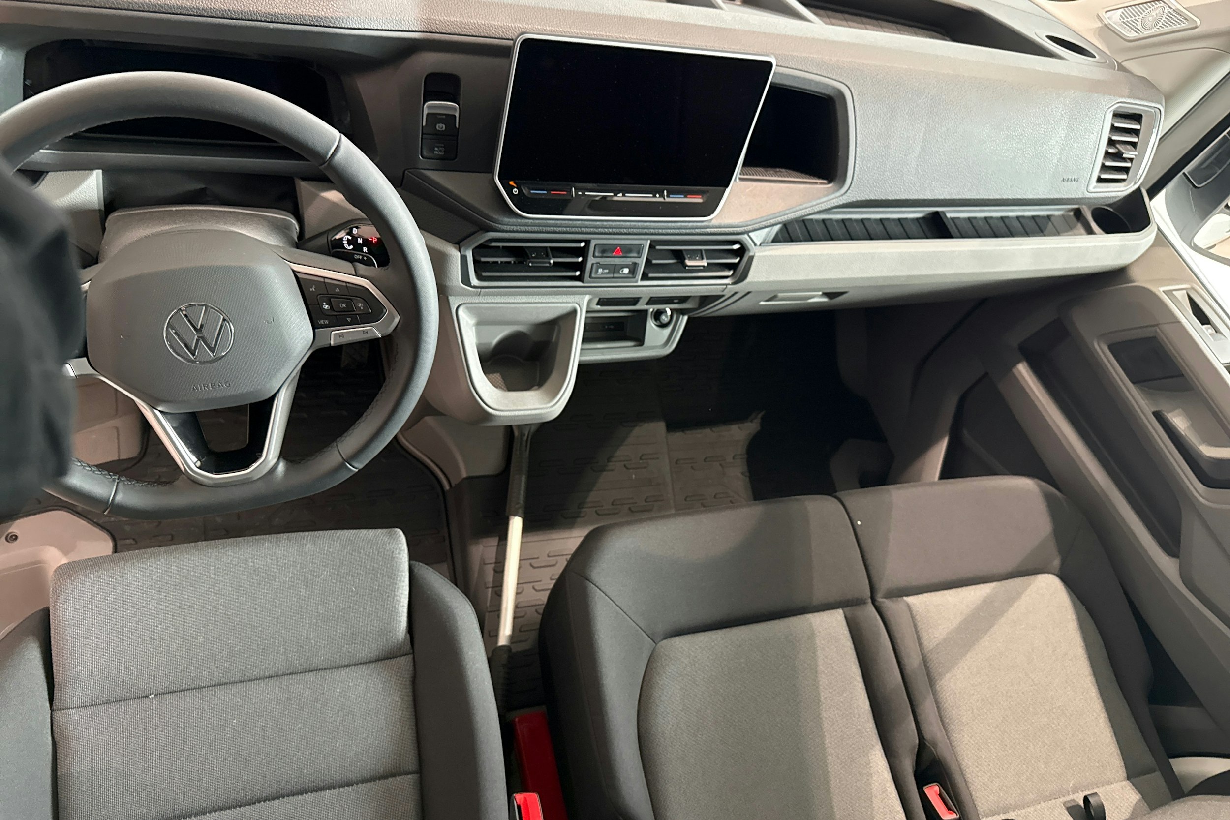 valkoinen Volkswagen Crafter 2025 kuva 7.