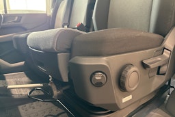 valkoinen Volkswagen Crafter 2025 kuva 14.