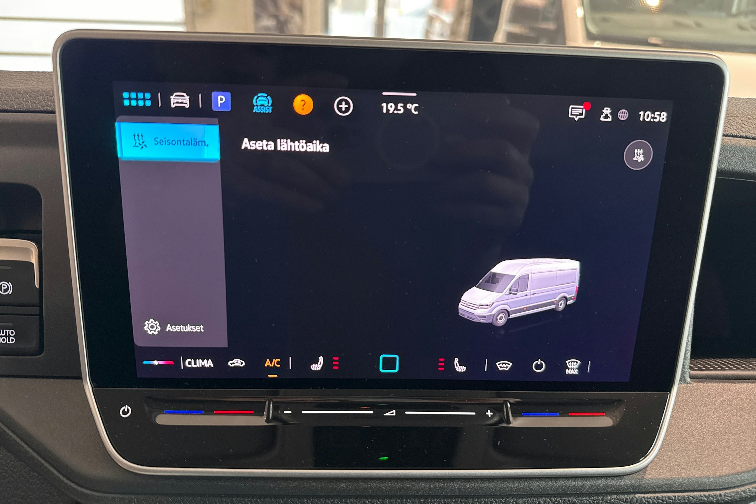 valkoinen Volkswagen Crafter 2025 kuva 23.
