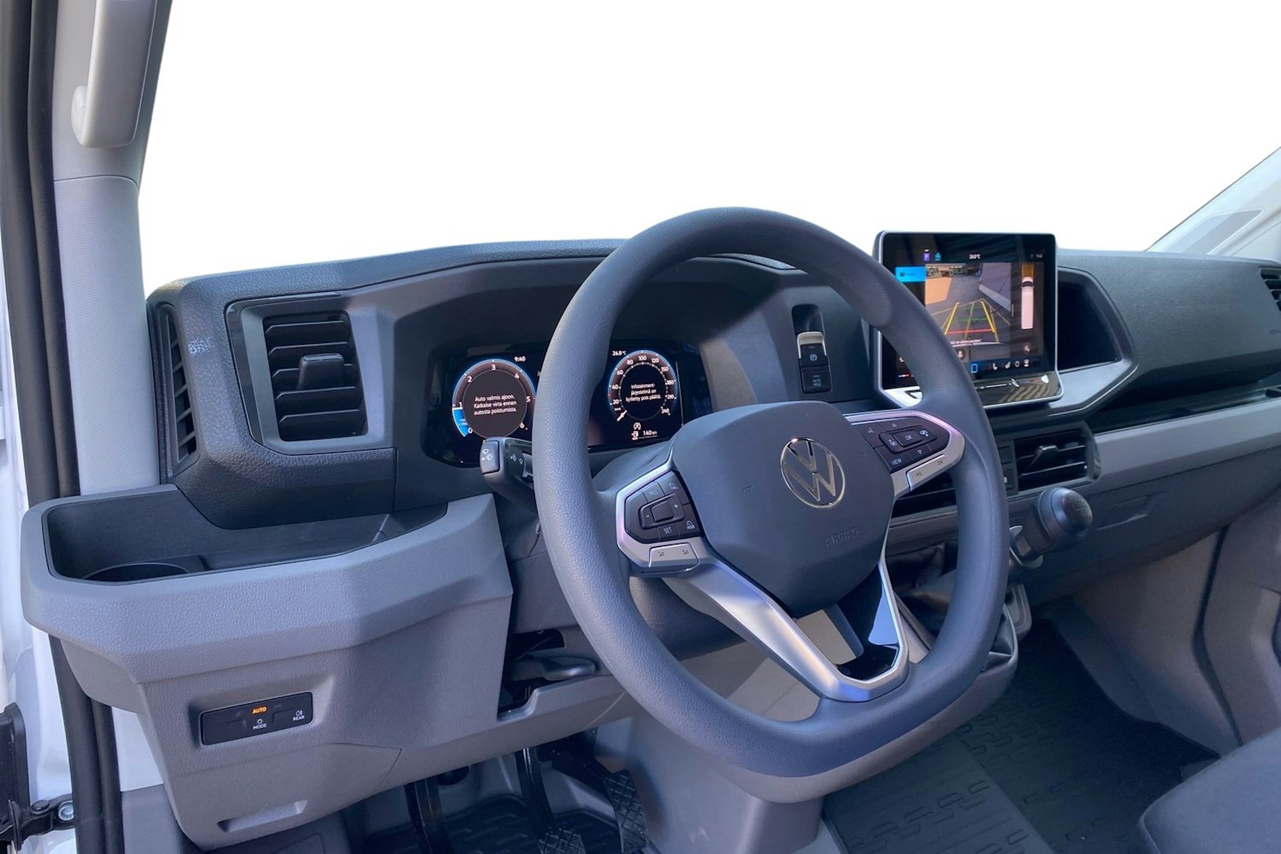 valkoinen Volkswagen Crafter 2025 kuva 8.