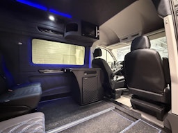 harmaa Volkswagen Crafter 2025 kuva 5.