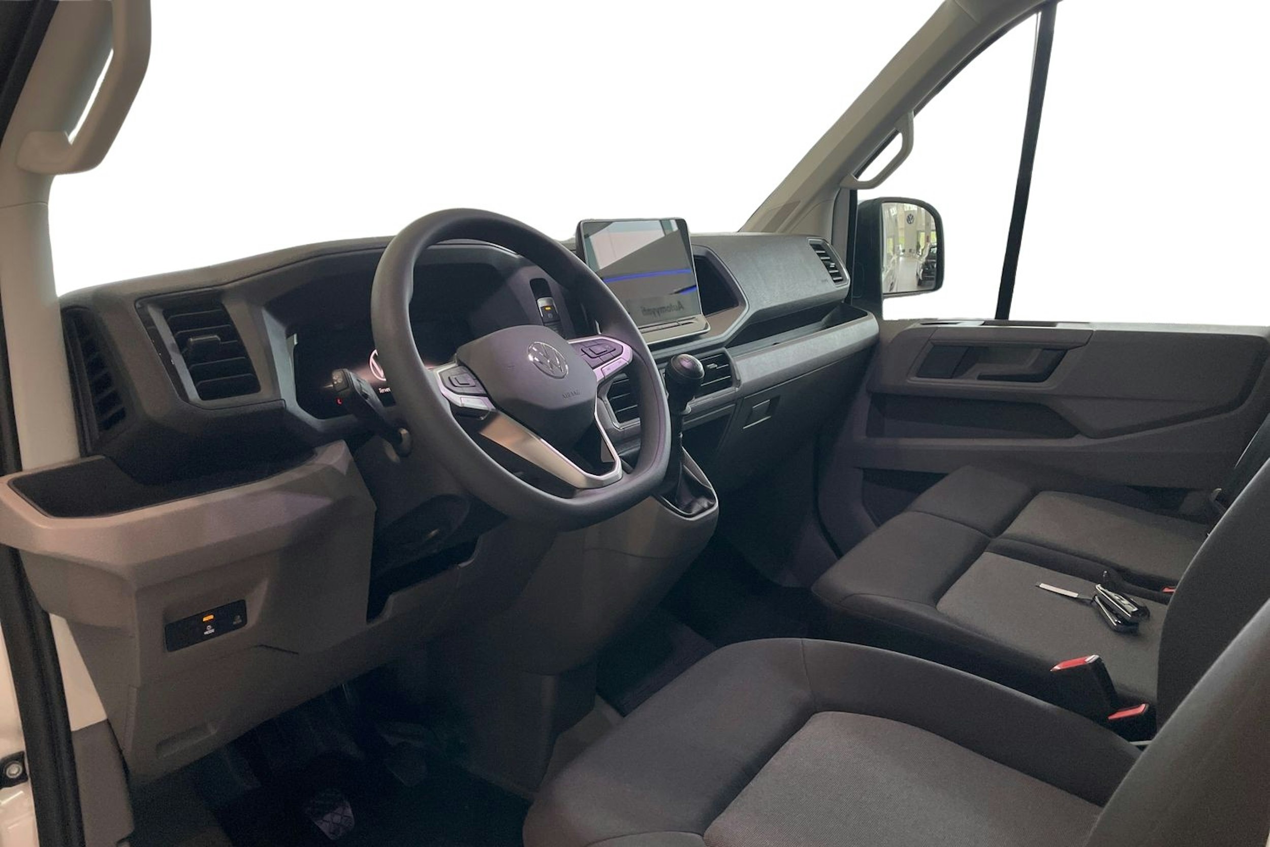 valkoinen Volkswagen Crafter 2025 kuva 8.