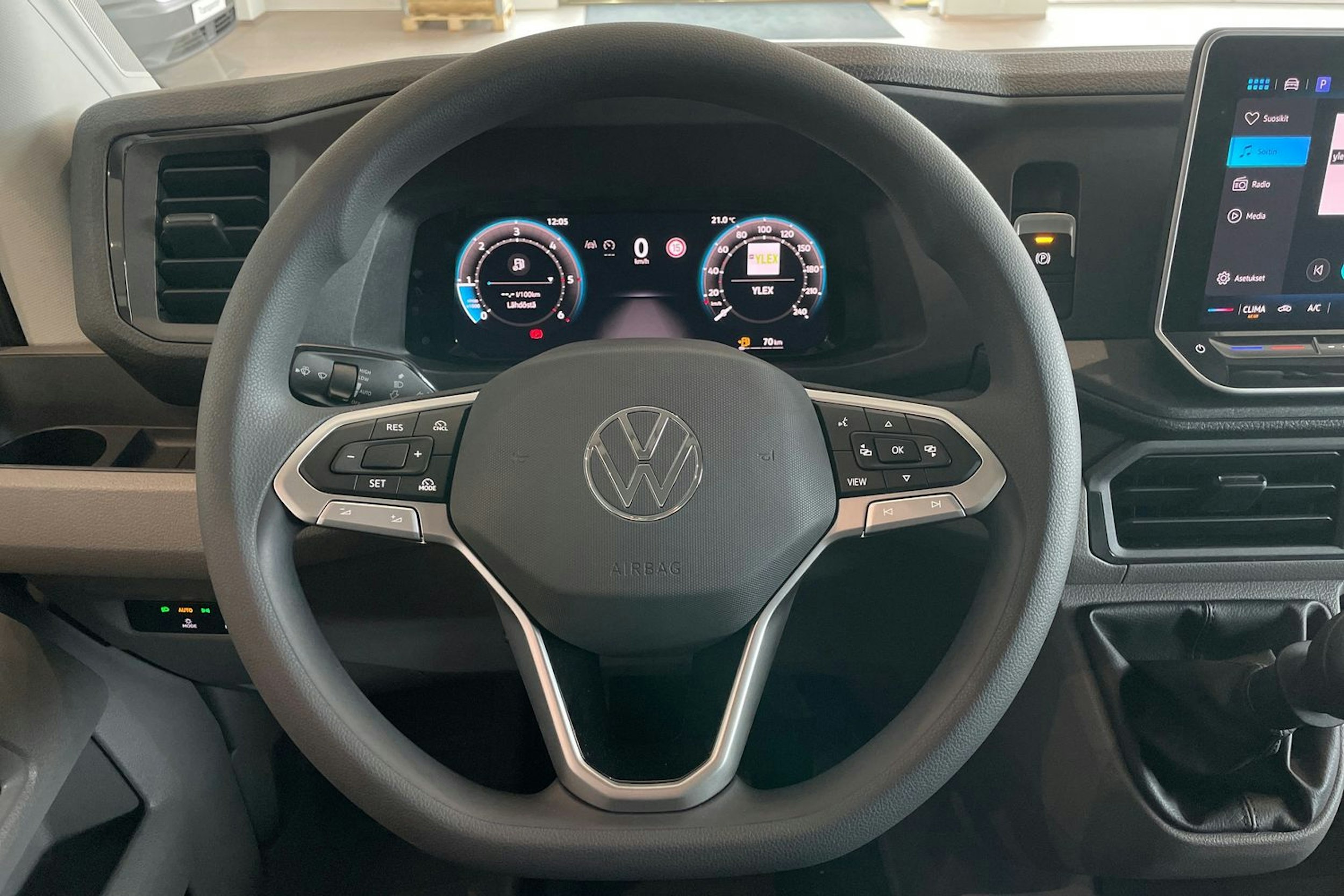 valkoinen Volkswagen Crafter 2025 kuva 13.
