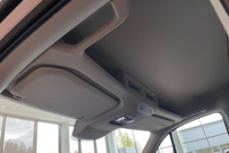 valkoinen Volkswagen Crafter 2025 kuva 15.