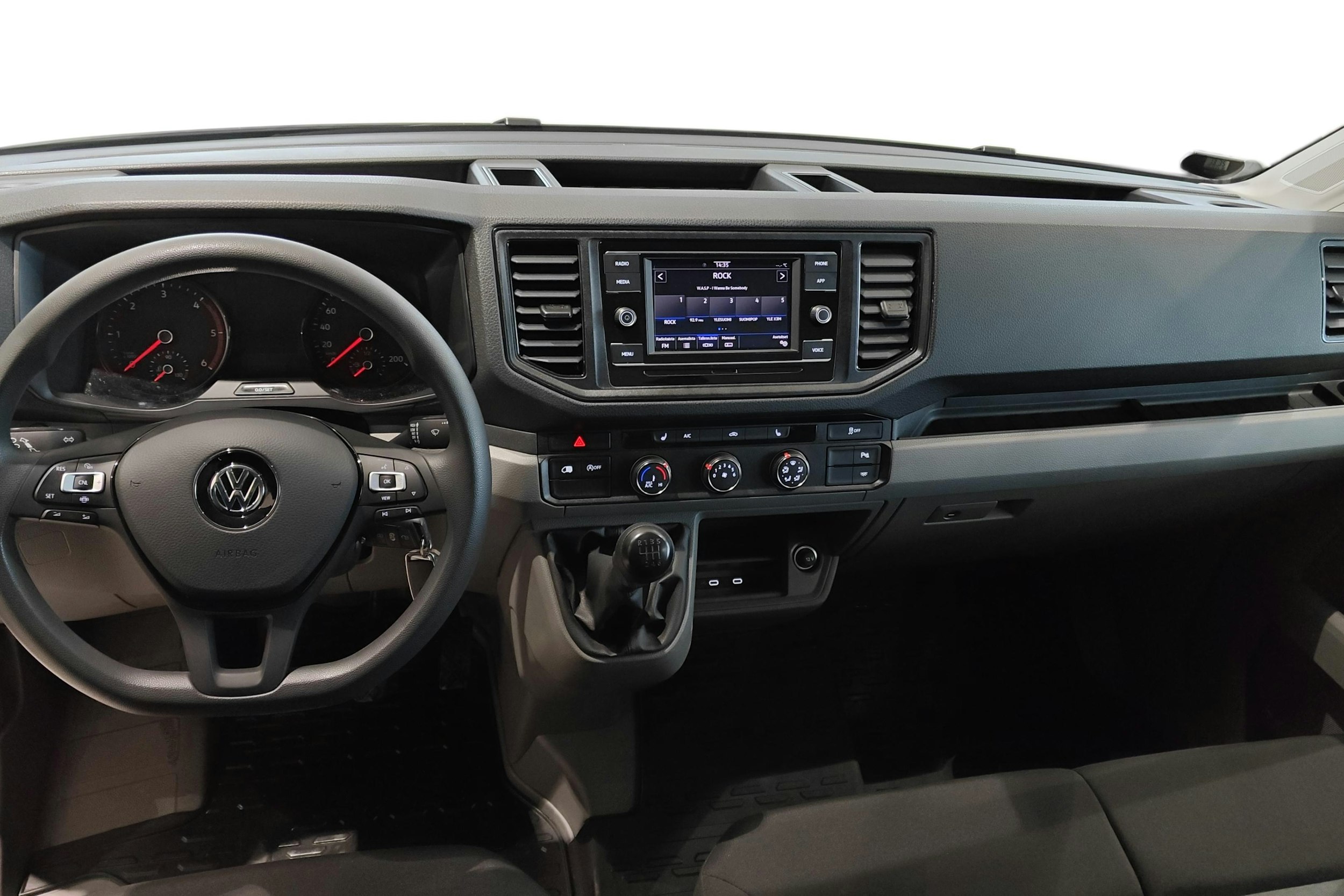 valkoinen Volkswagen Crafter 2025 kuva 7.