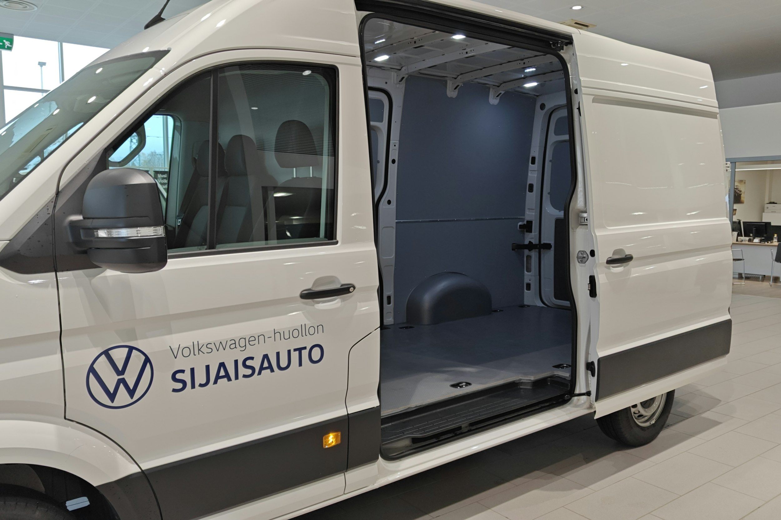 valkoinen Volkswagen Crafter 2025 kuva 9.