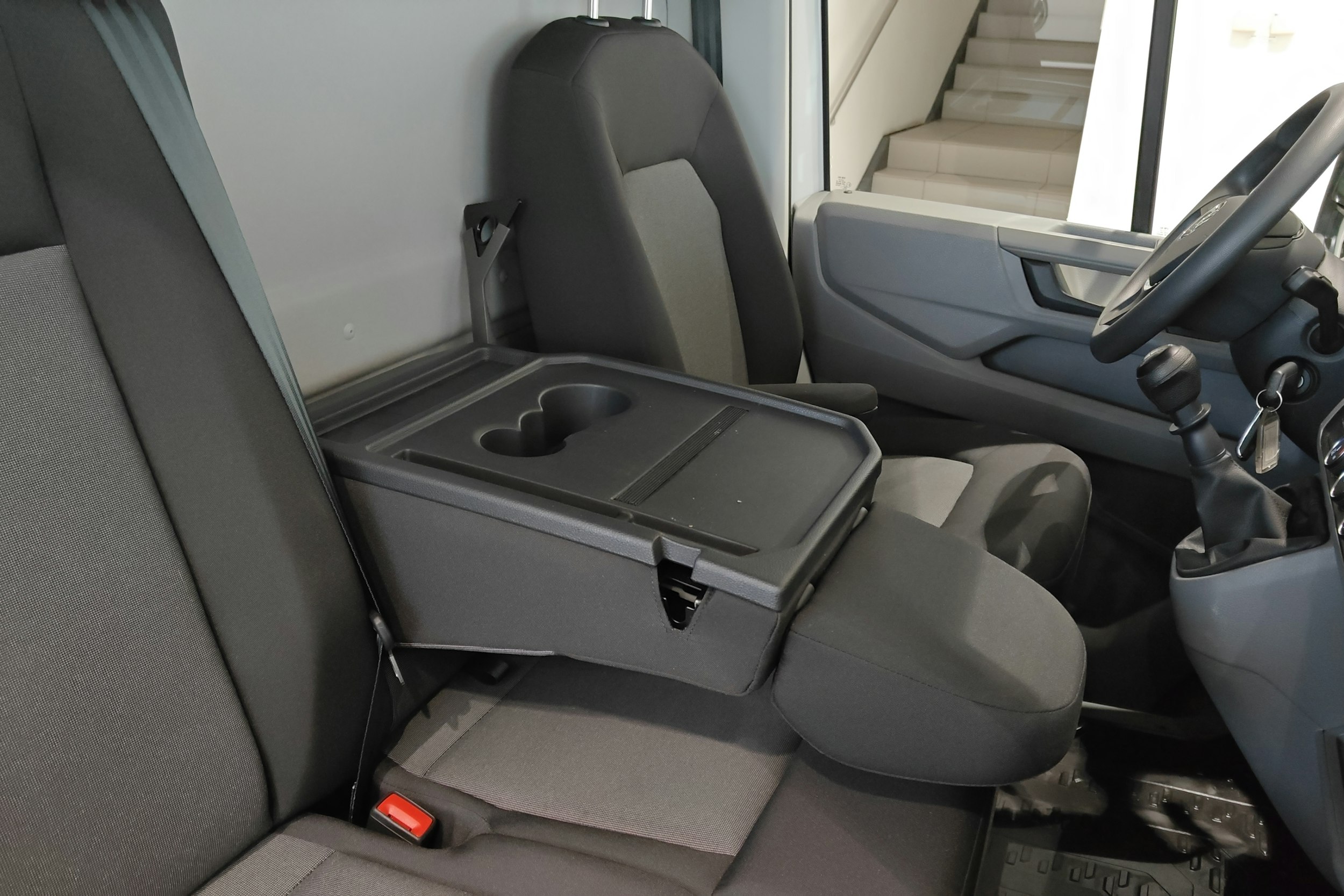 valkoinen Volkswagen Crafter 2025 kuva 12.