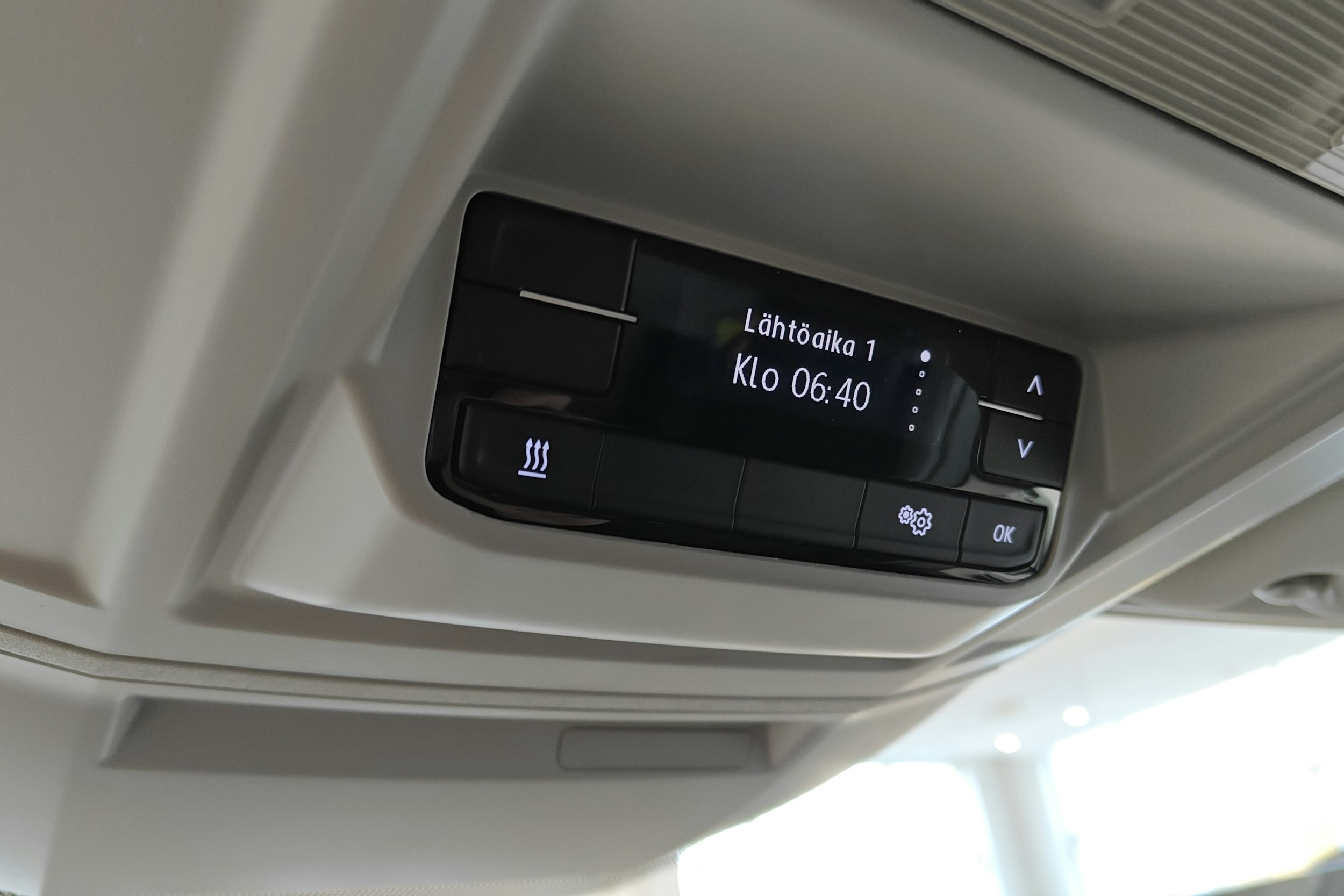 valkoinen Volkswagen Crafter 2025 kuva 14.