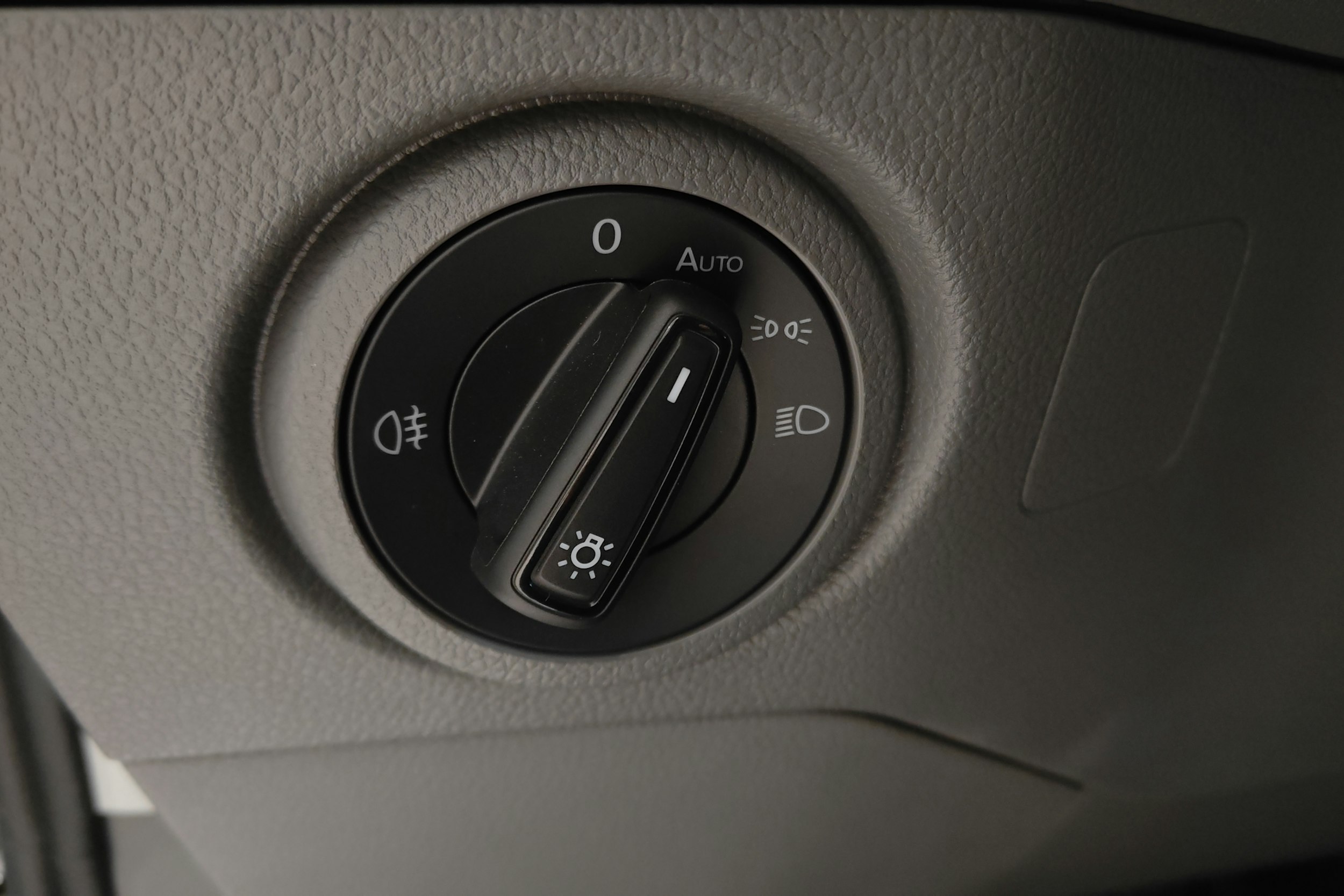 valkoinen Volkswagen Crafter 2025 kuva 17.