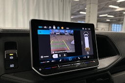 harmaa Volkswagen Crafter 2025 kuva 18.