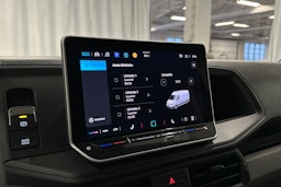 harmaa Volkswagen Crafter 2025 kuva 20.