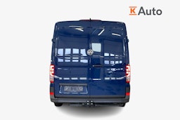 sininen Volkswagen Crafter 2025 kuva 3.