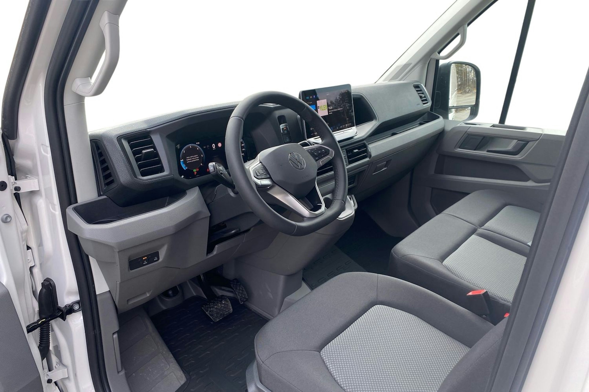 valkoinen Volkswagen Crafter 2025 kuva 8.